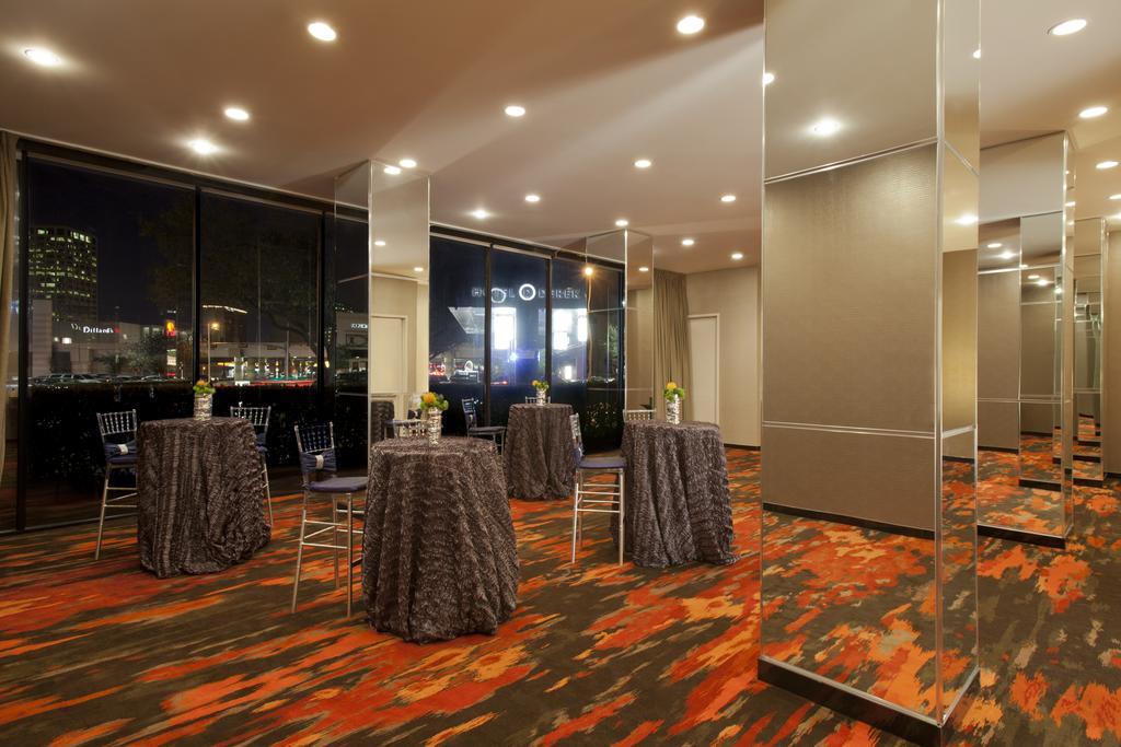 Hotel Derek Houston Galleria Exterior foto
